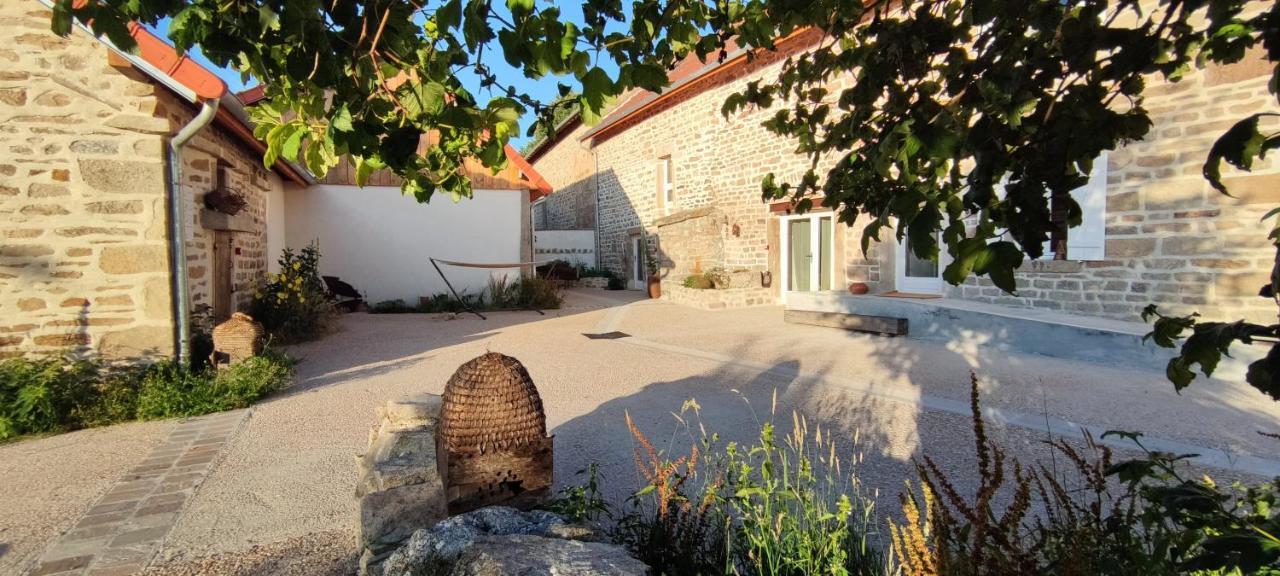 Le Pas Du Loup Villa Royere-de-Vassiviere Exterior photo